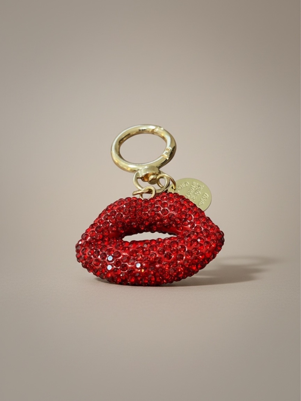 Red Crystal Lip Keychain with Gold Hardware - Picture 5 of 8